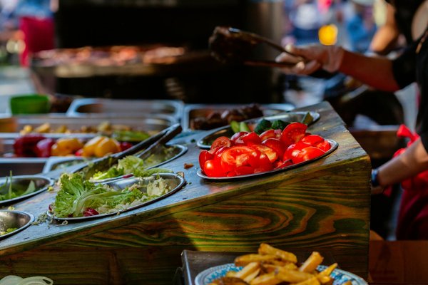 Comment déterminer la hauteur du plan de travail d'une cuisine idéale ?